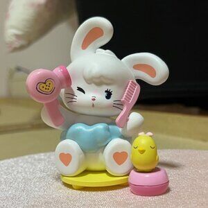 Mikko Illustration Figurine Cammy